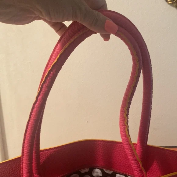 👍👍 SOLD👍👍MSC Mainstream Collection Tote Bag - Picture 5 of 12